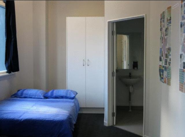 Surf 'N' Snow Backpackers - Hostel / Backpacker