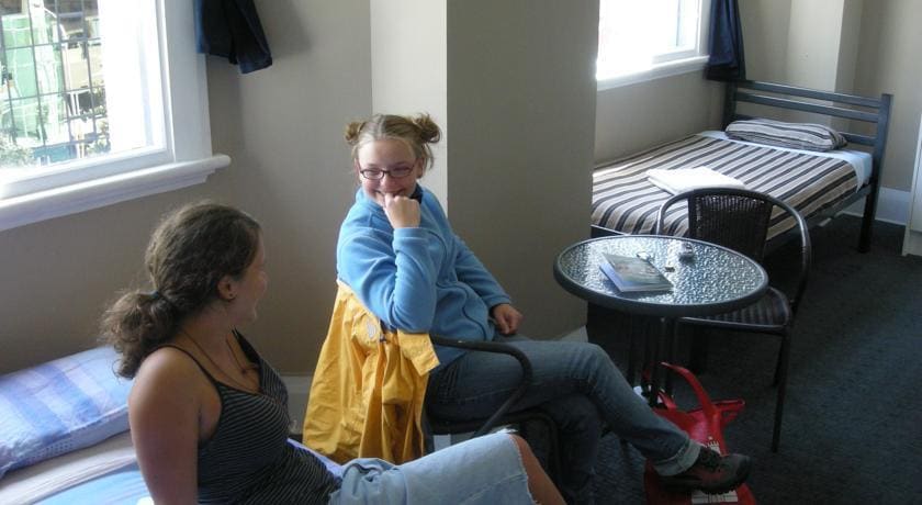 Surf 'N' Snow Backpackers - Hostel / Backpacker