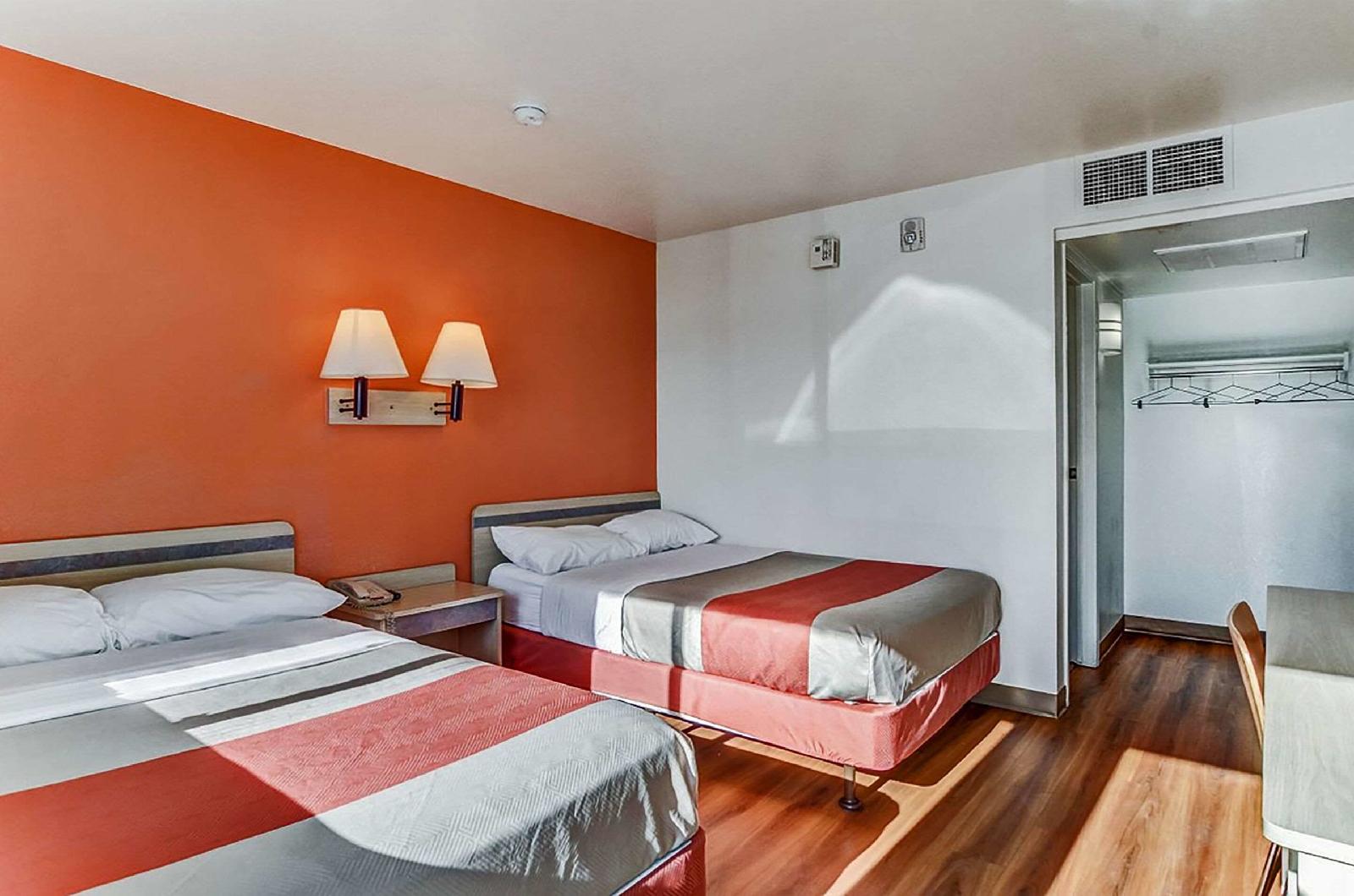 Motel 6 Fort Collins
