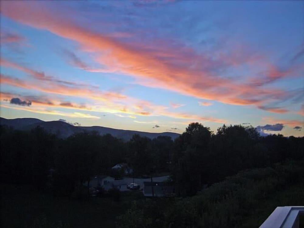 North Conway Mountain Inn