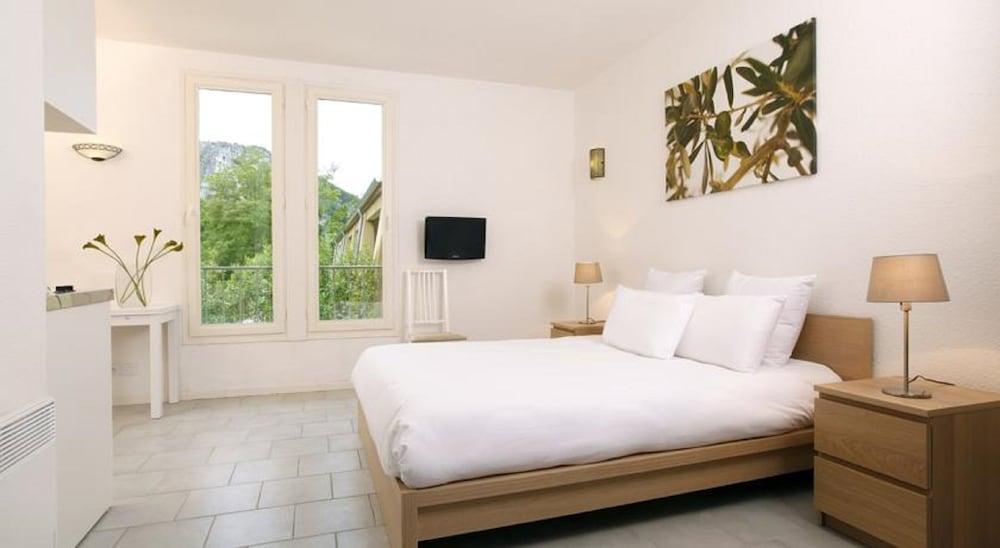 Vacanceole - Le Domaine De Chames