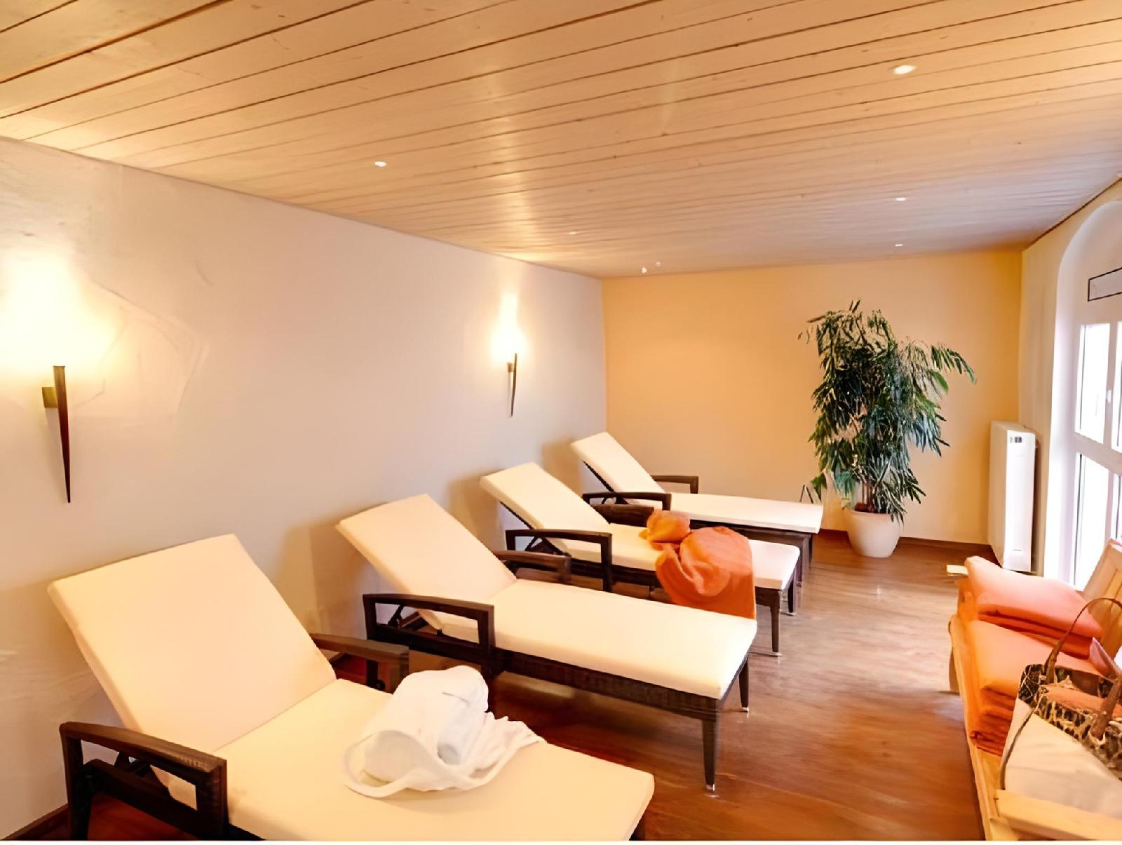 Interest Kur & Sporthotel