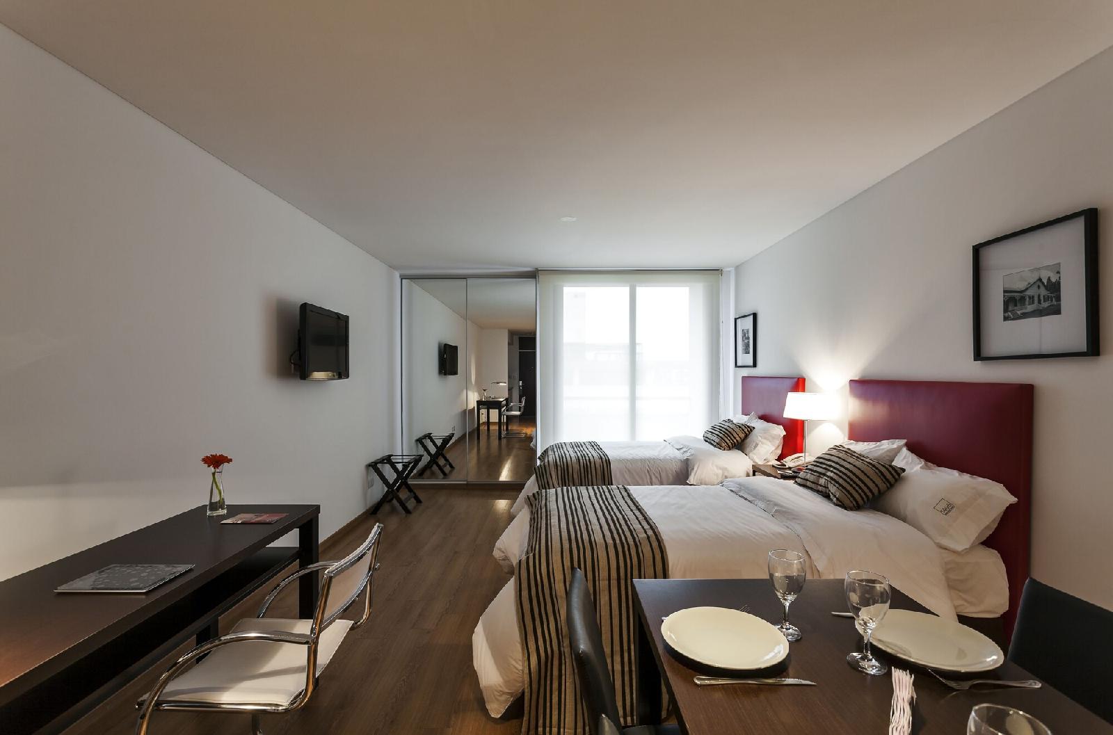 1495 Apart