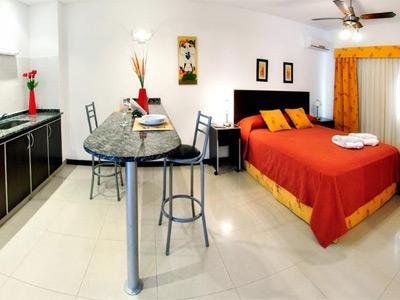 Pilar Apart