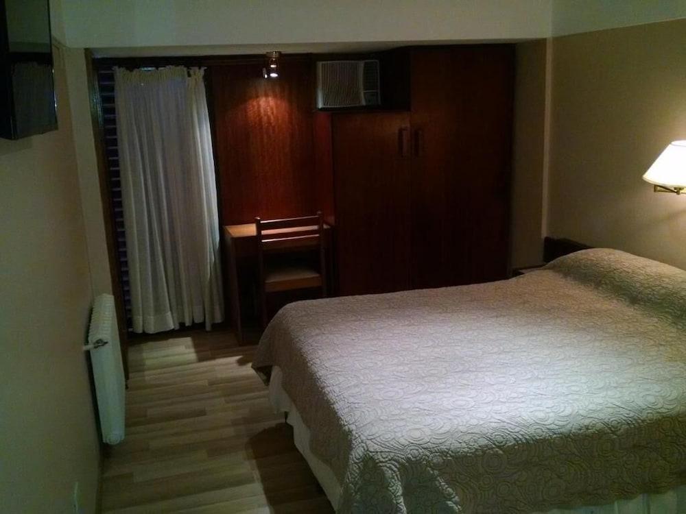 Hotel Aiello