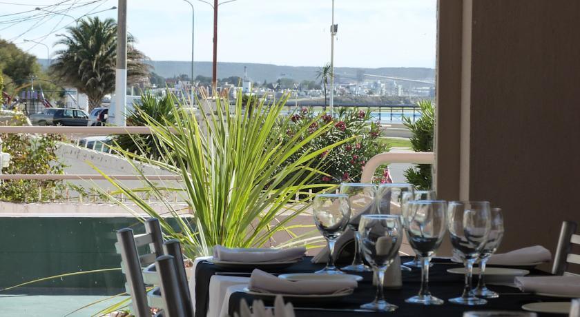 Costanera Hotel