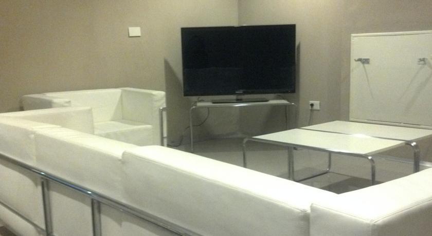 Costanera Hotel