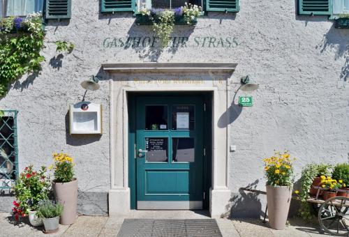 Gasthof zur Strass