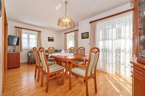 Apartments Geistlinger
