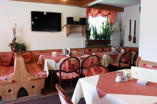 Cafe Pension Alpina