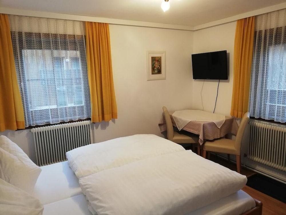 Pension Lederergutl