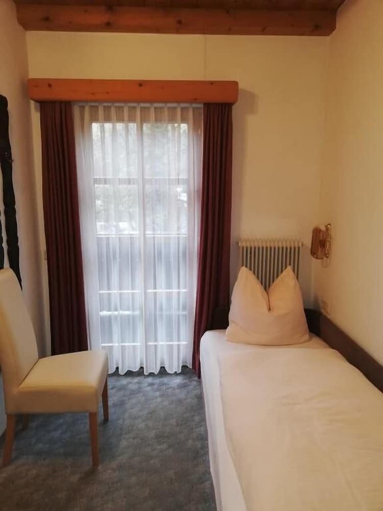 Pension Lederergutl