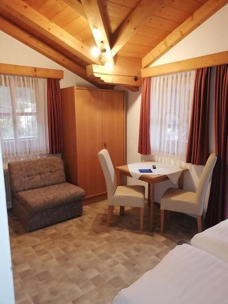 Pension Lederergutl