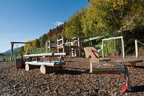 Landhotel Schönberghof & Gästehaus Enzinger