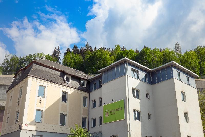 Marmota Hostel