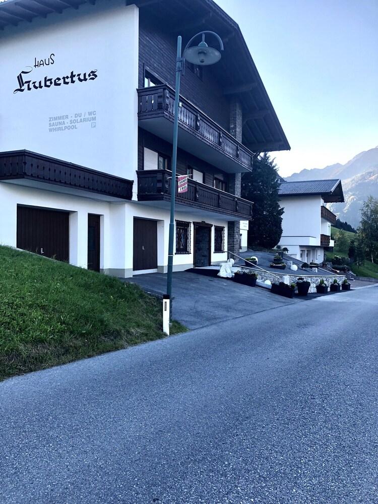 Haus Hubertus Pension