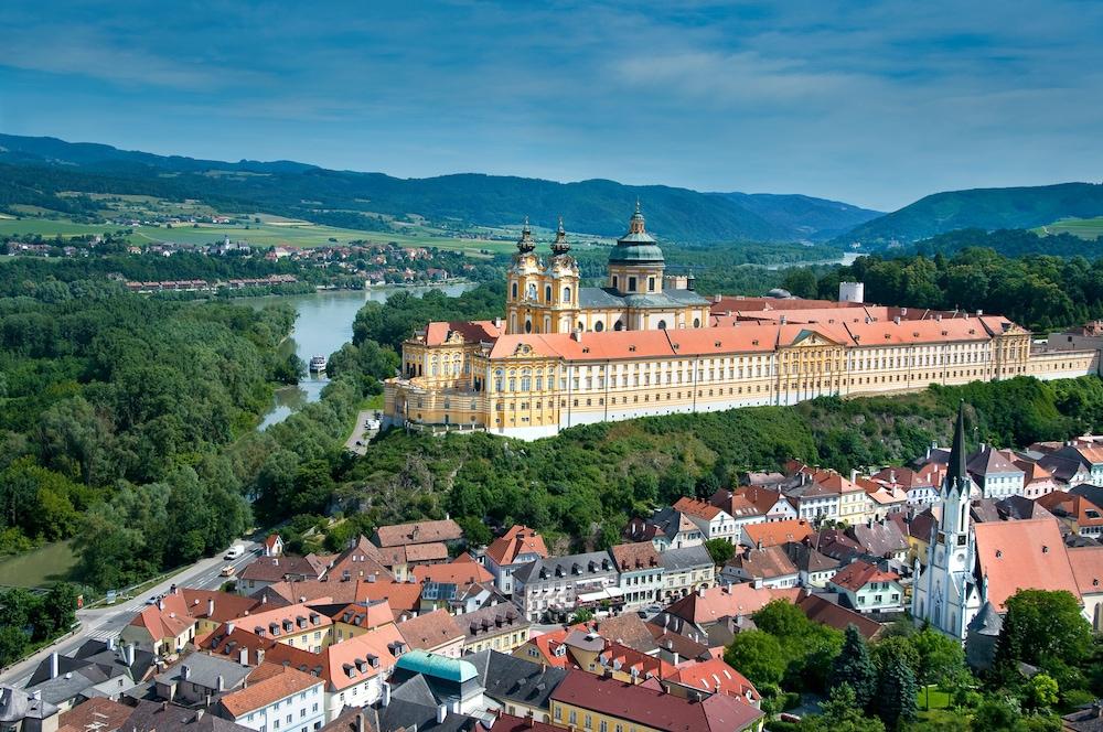 Stadt Hotel Melk