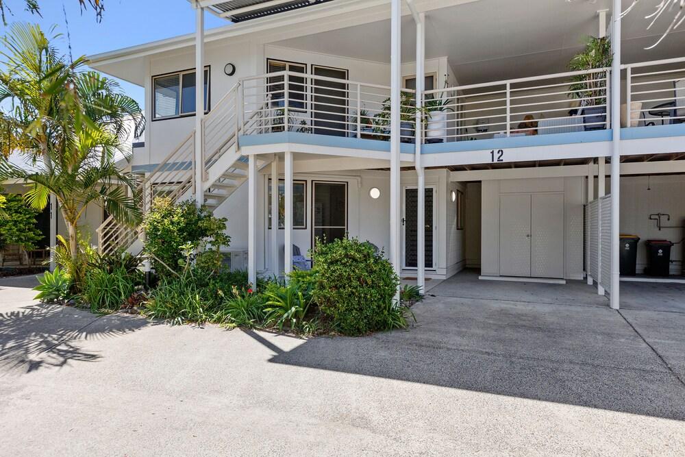 Hastings Cove Waterfront Holiday Apartments