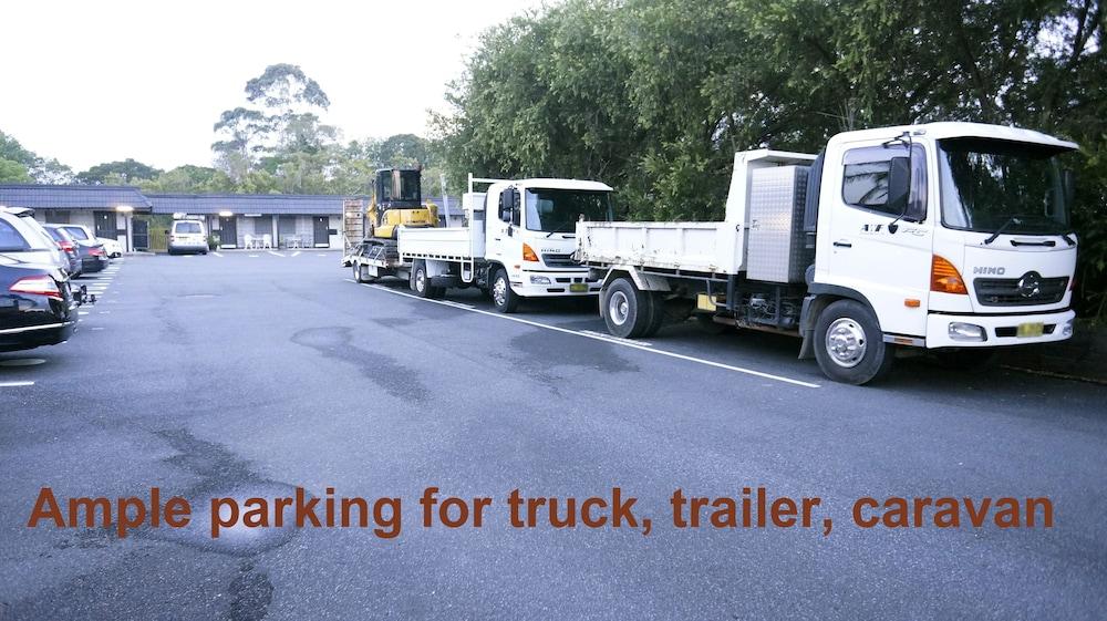 Highway motor inn taree