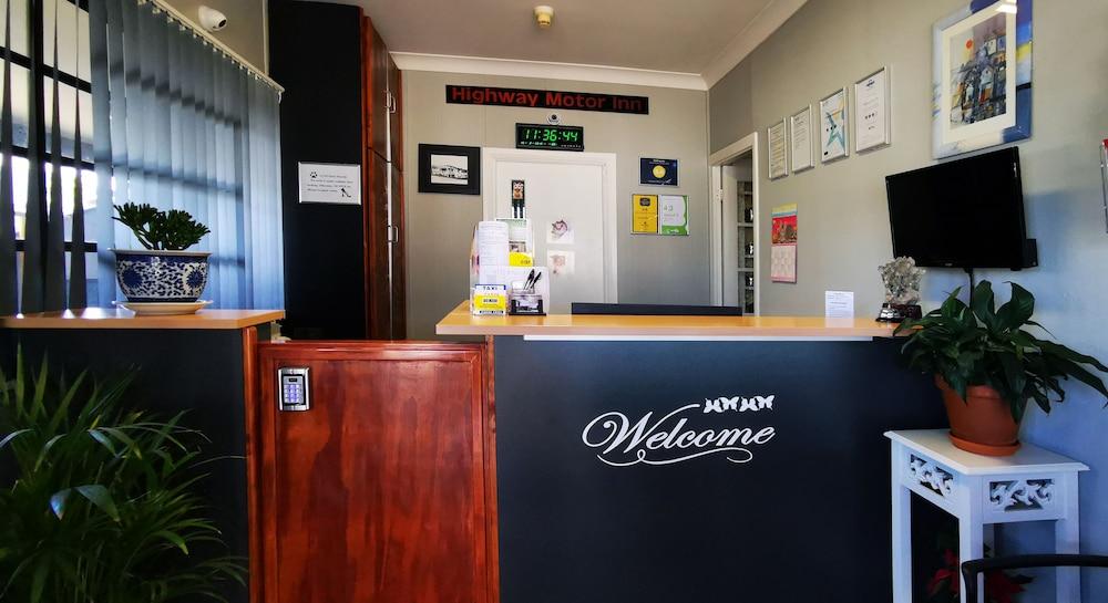 Highway motor inn taree
