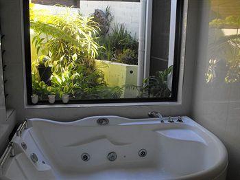 Coastwatch Bed & Breakfast
