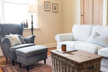 Clonmara Country House & Cottages