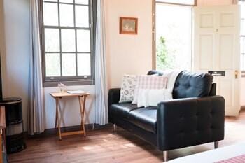 Clonmara Country House & Cottages