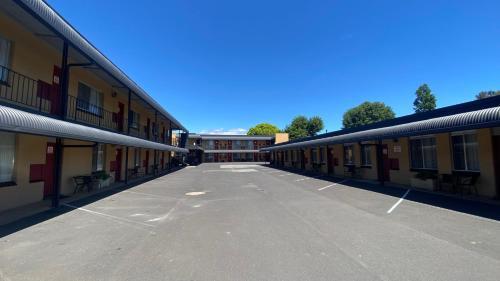 Ashton Townhouse Motel & Suites