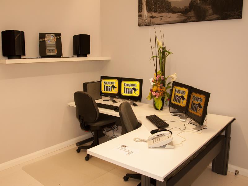 Kangaroo Inn - Hostel
