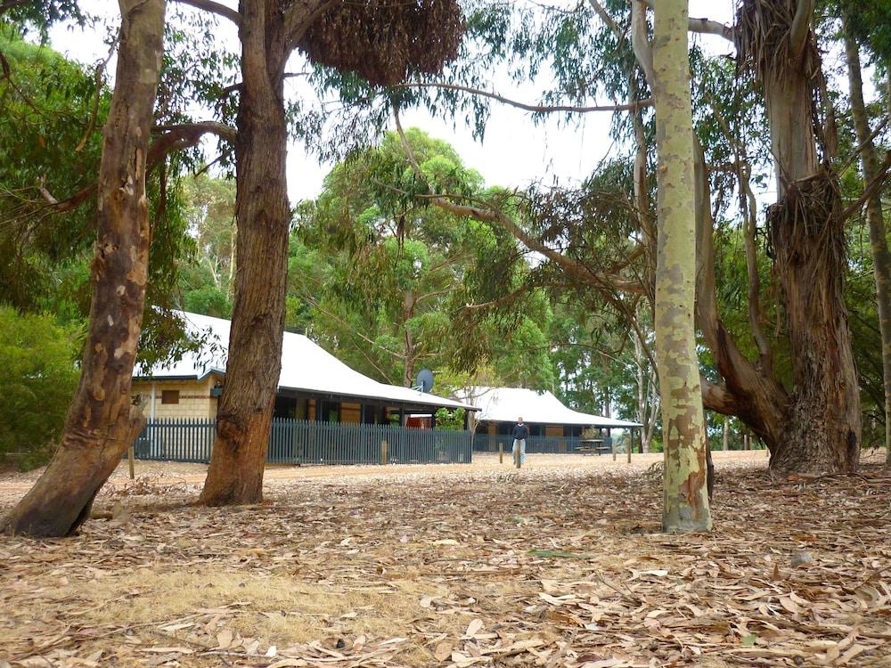 Margaret River Hideaway & Farmstay