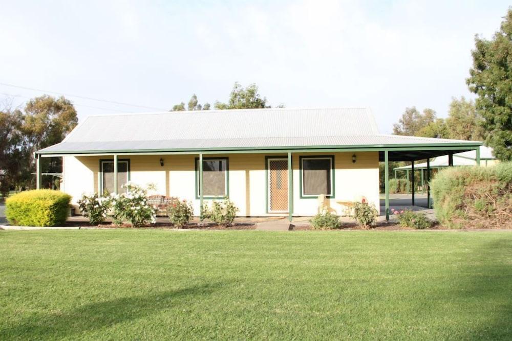 Murray River Resort