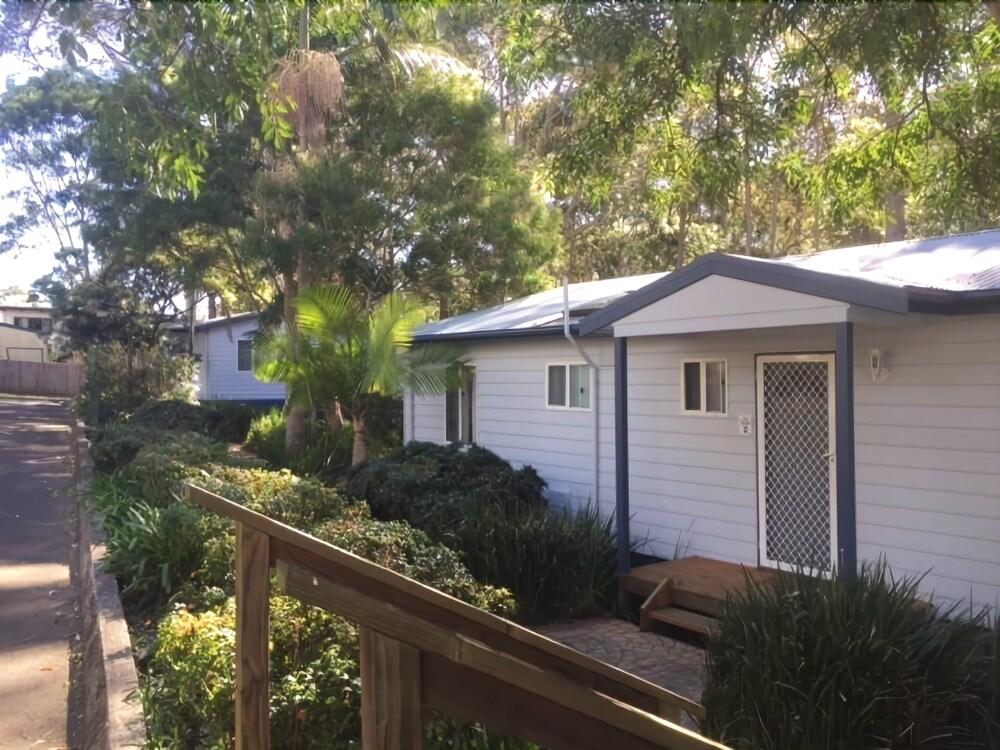 BIG 4 Bungalow Park on Burrill Lake