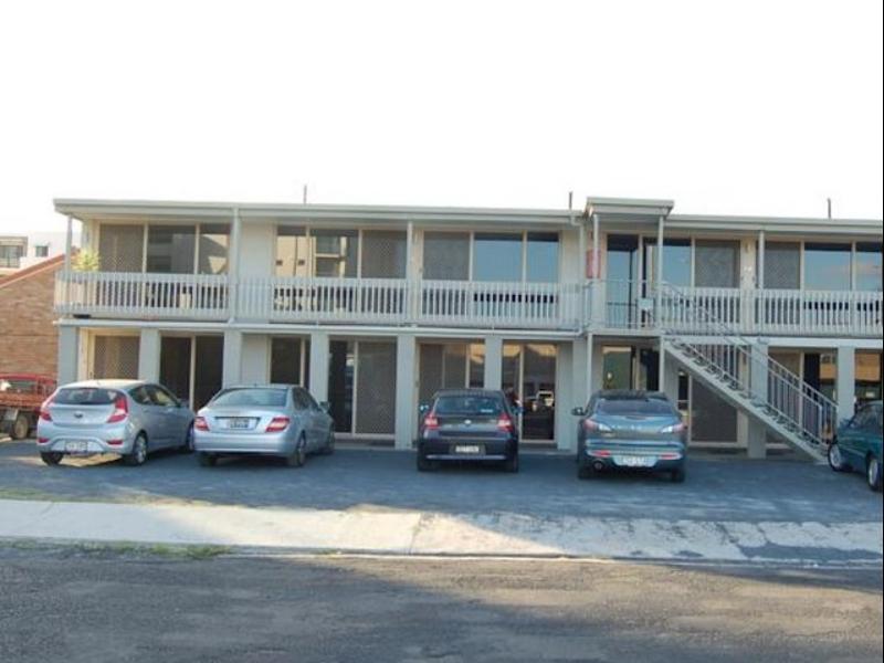 Slipway Hotel Motel