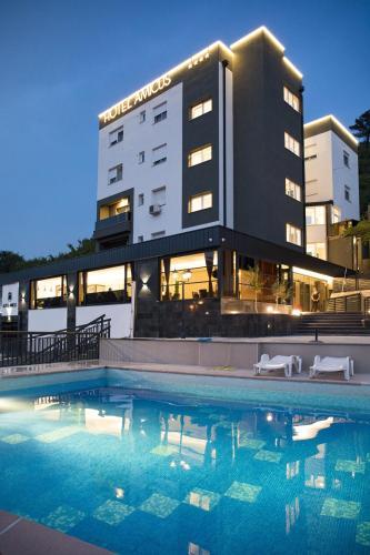 Apart Hotel Amicus
