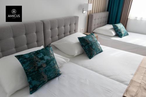 Apart Hotel Amicus