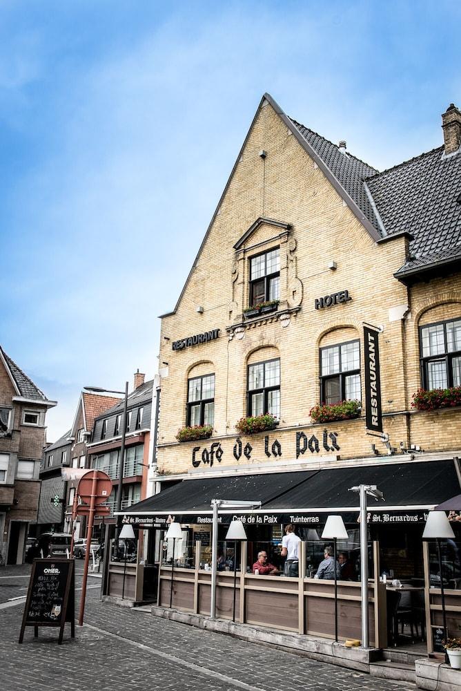 De La Paix