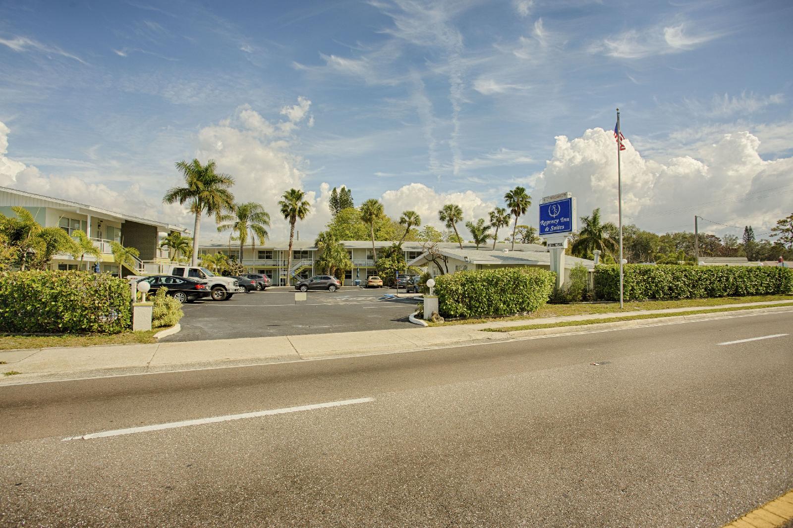 The Regency Inn & Suites