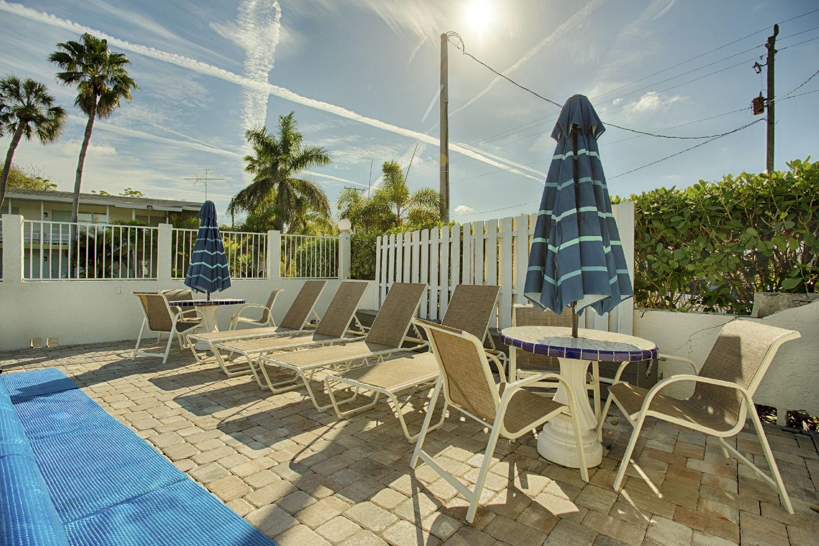 The Regency Inn & Suites
