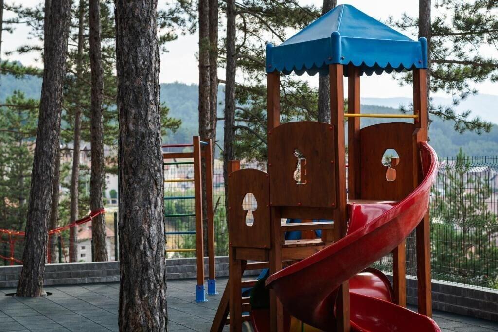 Maxi Velingrad