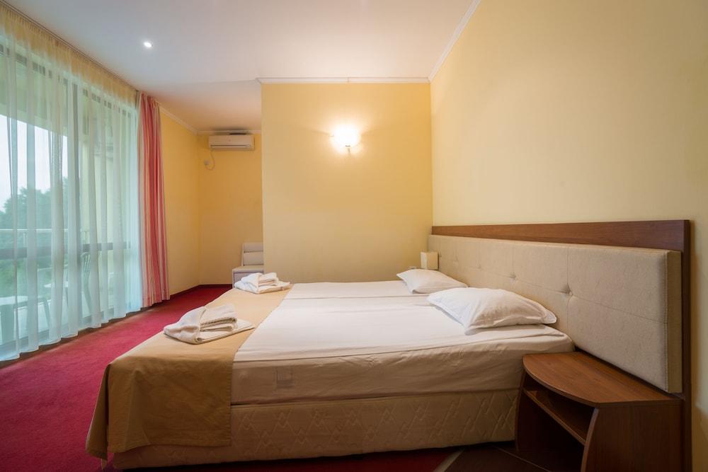 Hotel Perla Sun