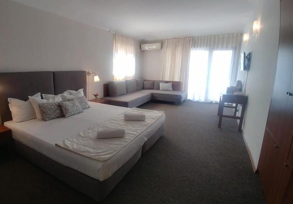 Hotel Muses