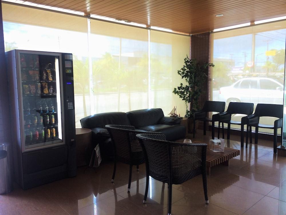 Hotel Veraneio