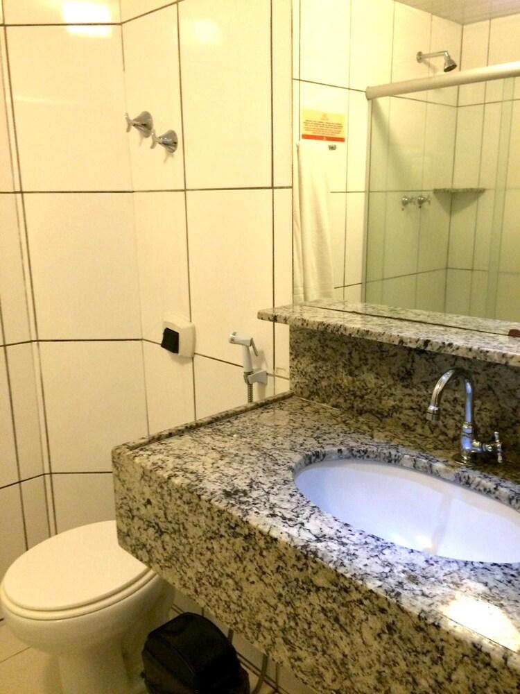 Hotel Veraneio