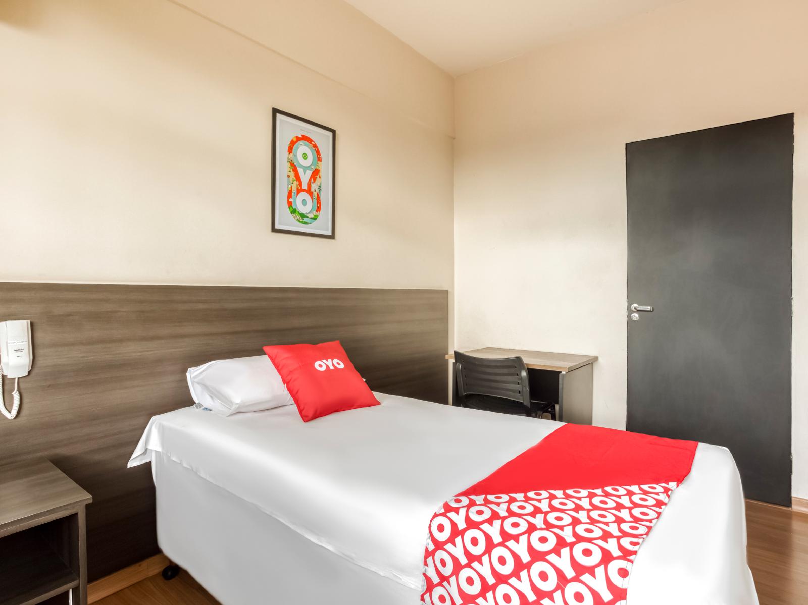 Gmatos Hotel