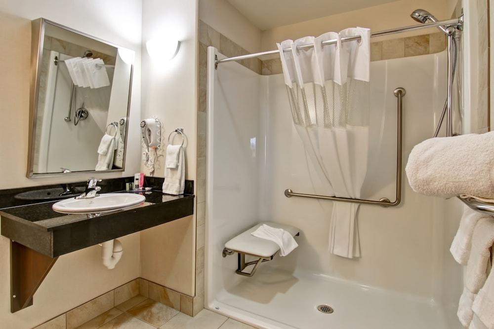 Canalta Melfort Hotel