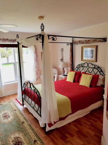 The Parrsboro Mansion Inn