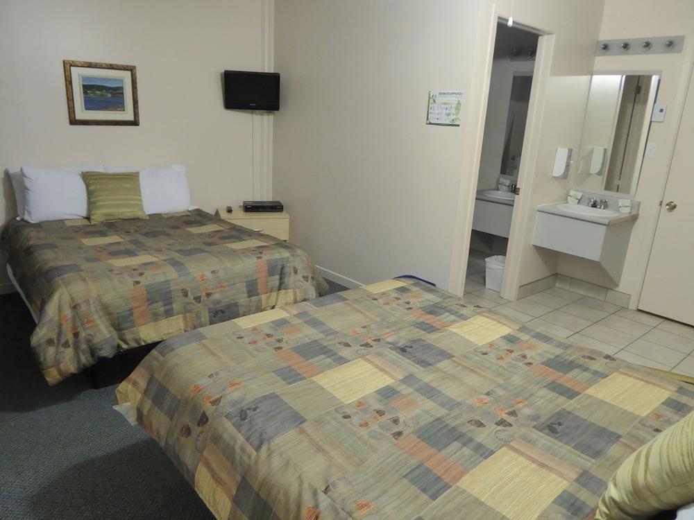 Motel De L'anse A L'eau