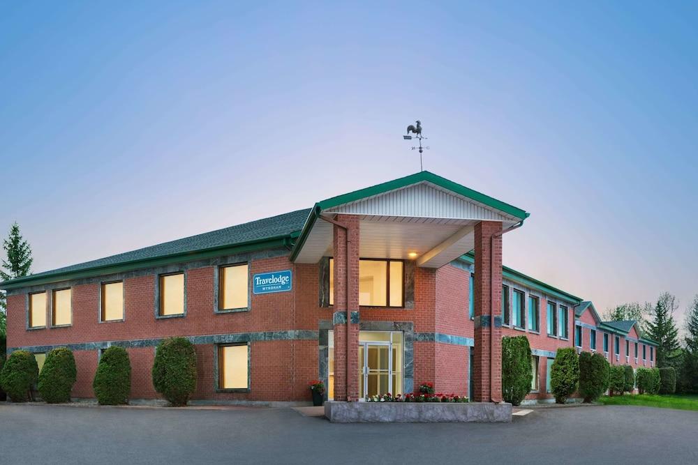 Travelodge By Wyndham Rigaud