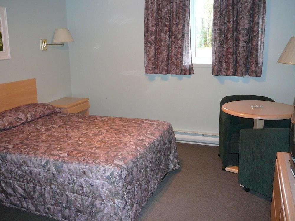 Hotel - Motel Coronet