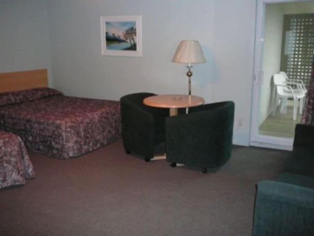 Hotel - Motel Coronet